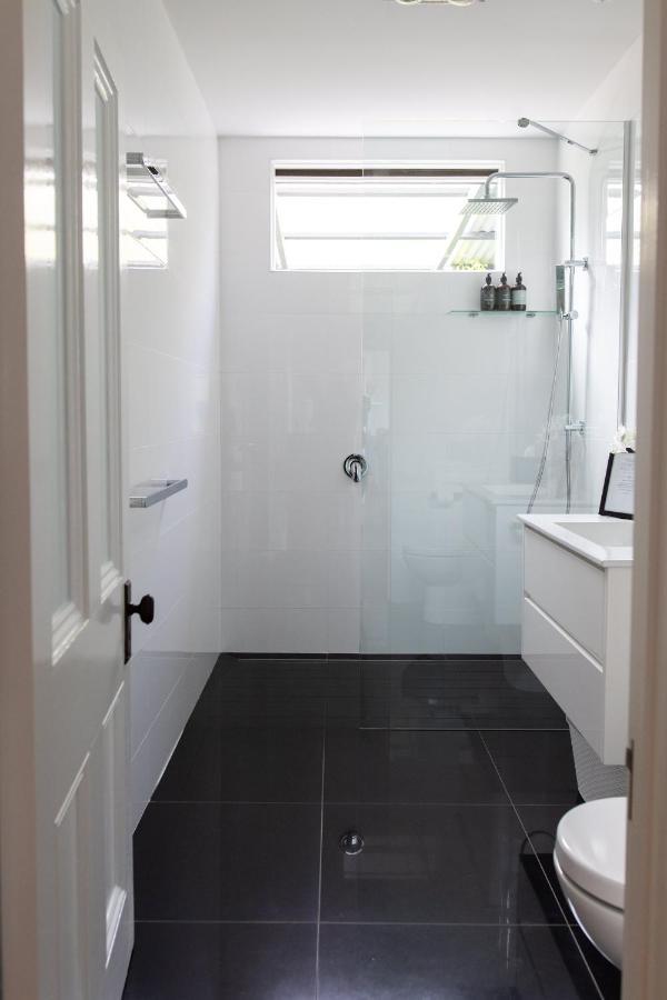 Woodland Bay Retreat-Hot Tub,Sauna And Bayview Hamptons Retreat Lymington 外观 照片