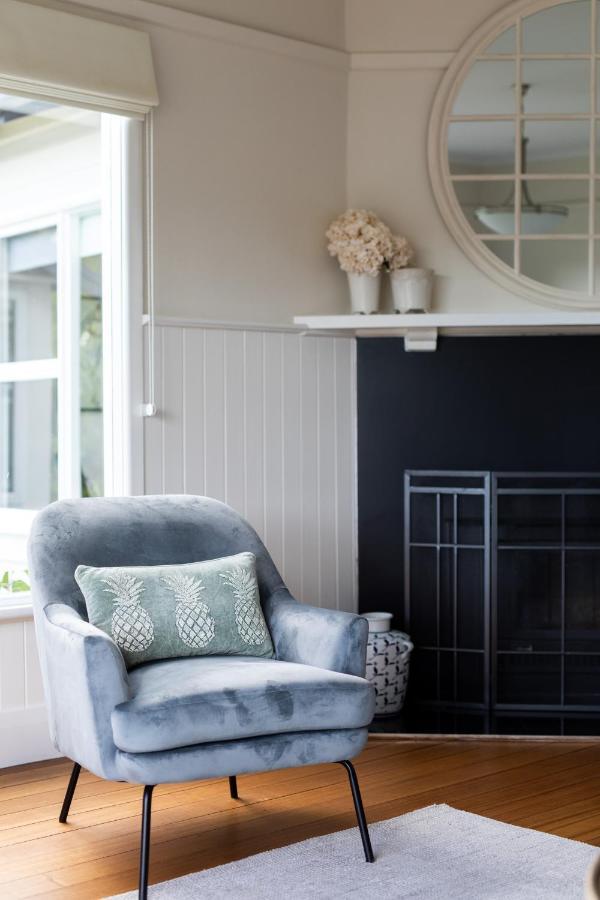Woodland Bay Retreat-Hot Tub,Sauna And Bayview Hamptons Retreat Lymington 外观 照片